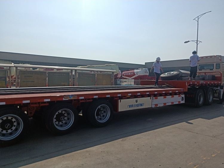 鹅颈式平板车 (2)