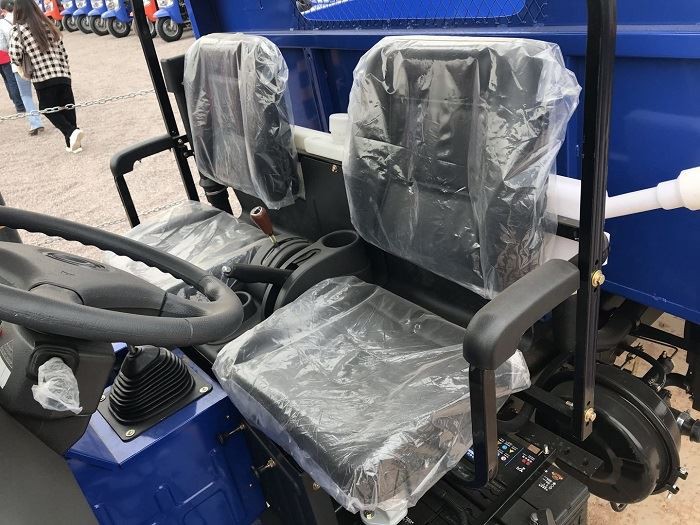 B50502EB-B82C-441C-A2B6-A9292D14C7FF_big