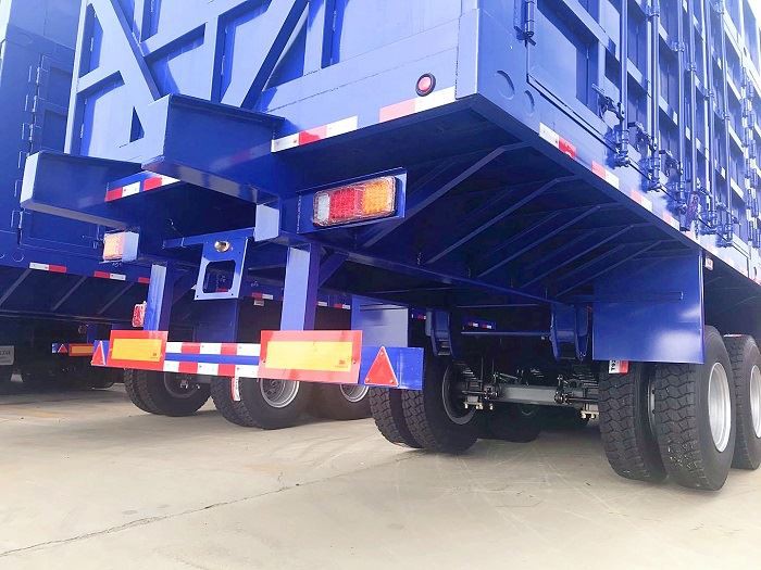 49CA45E8-95D7-4E31-924D-BAAEAAAF5FA8_big