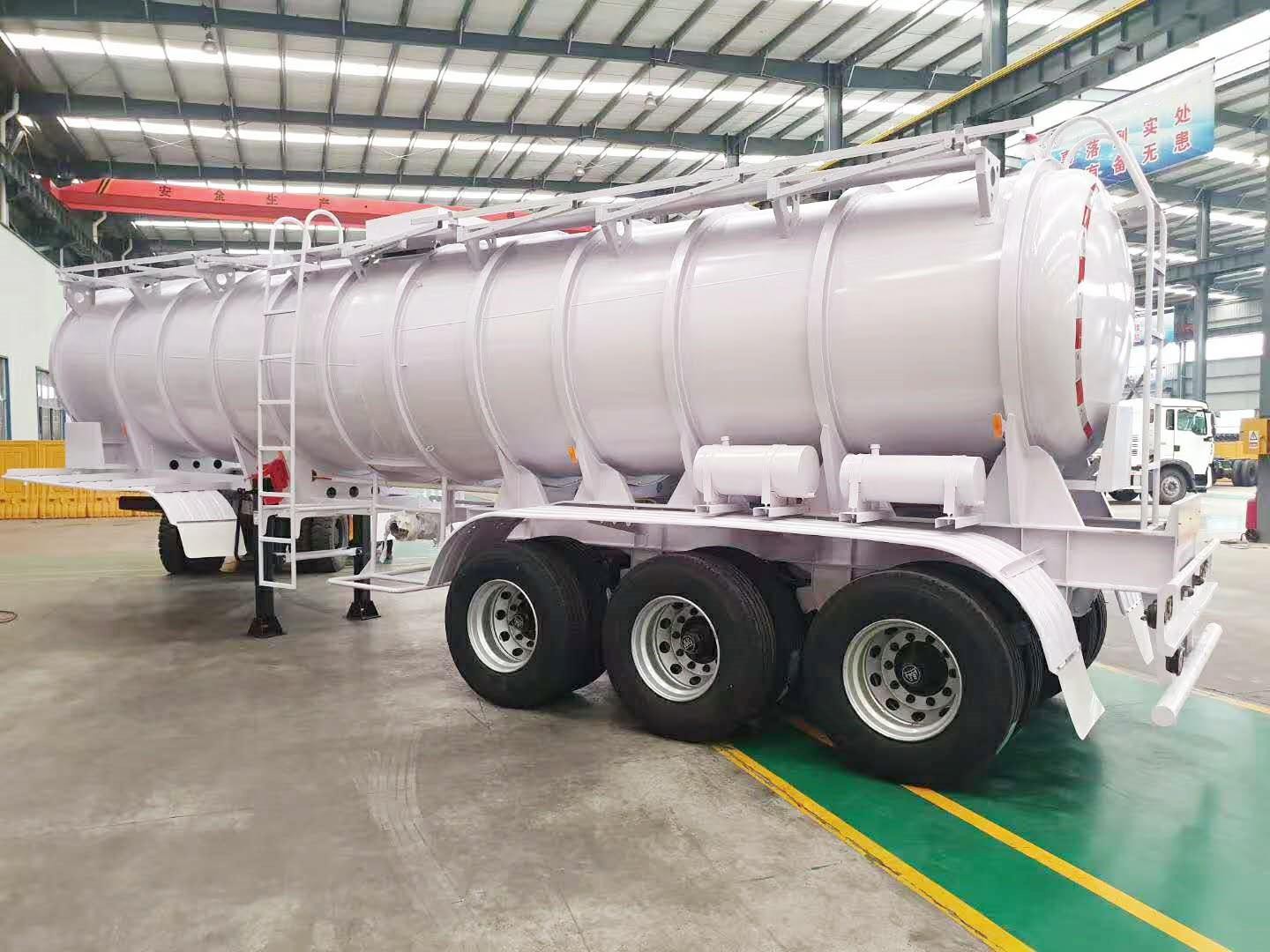 How do you start a semi-trailer?