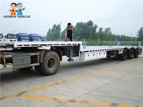 Lowboy Gooseneck Trailer